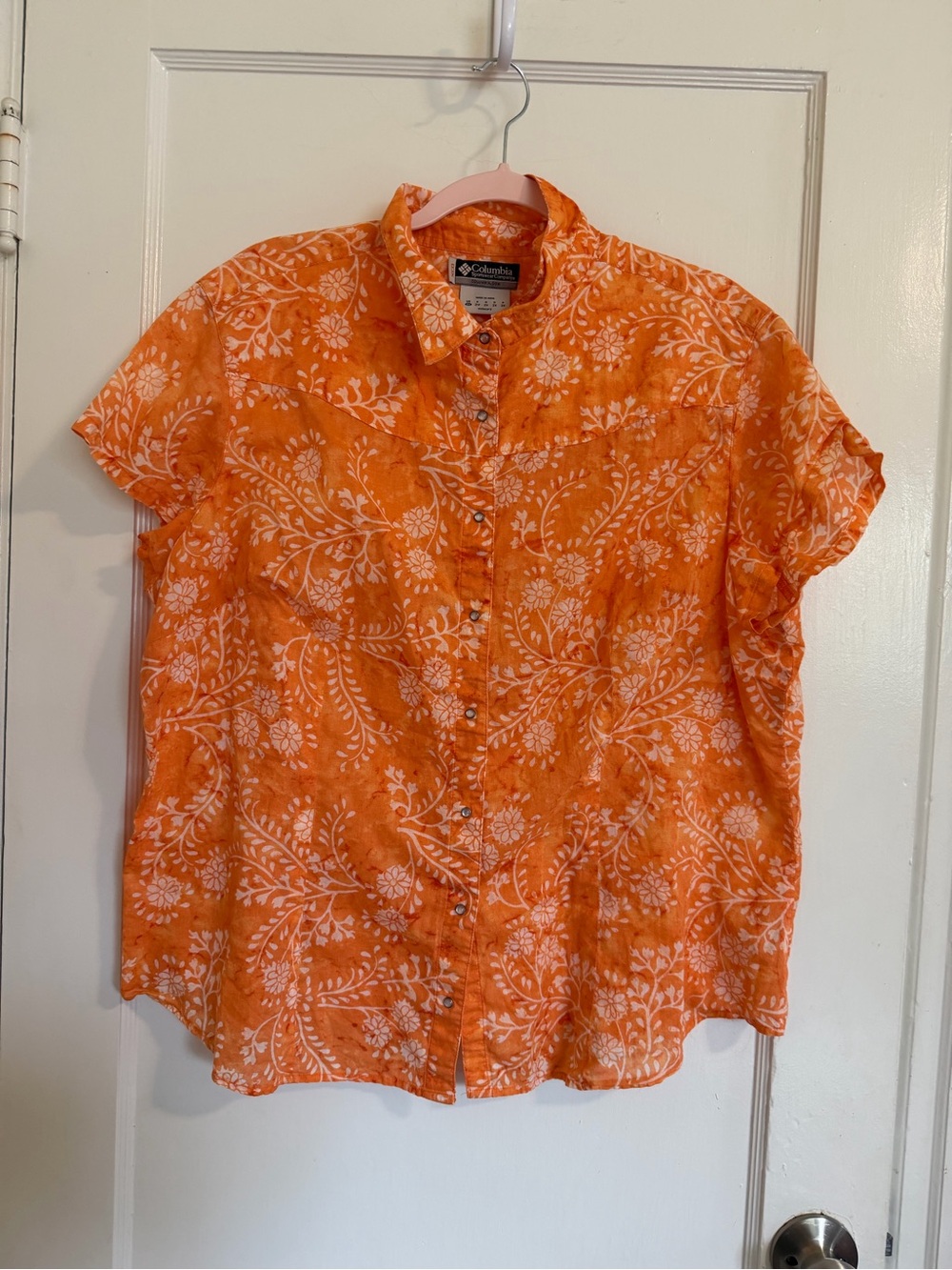 Columbia Orange Floral Short-Sleeve Button-Up Shirt